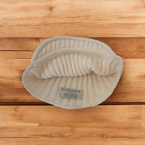 Vintage BURBERRY LONDON Lambswool Beanie Hat - Beige main image 7
